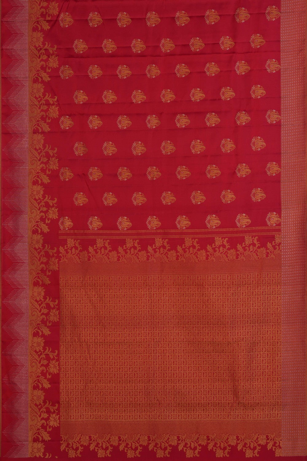 Image of Red Kanchipattu Saree